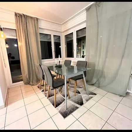 Apartment 5 Urban-chic *